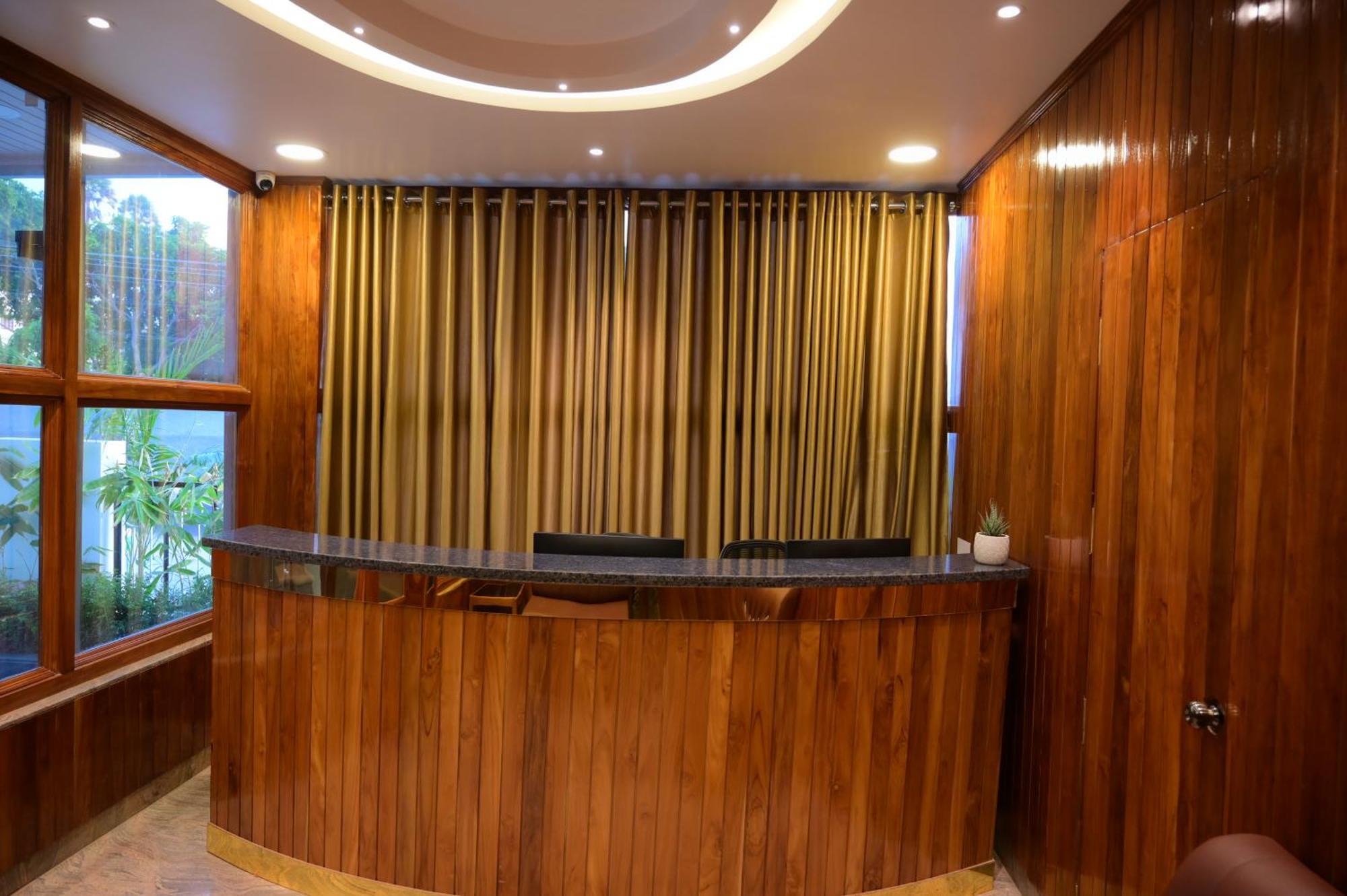 Ramraj Resort Канякумари Екстериор снимка